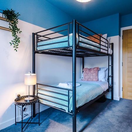 Stunning 2 Bed Apt By Greenstay Serviced Accommodation - Located In Formby Village - Perfect For Short & Long Stays - Couples, Friends & Families & Business Travellers All Welcome - Dog Friendly - 7 Экстерьер фото