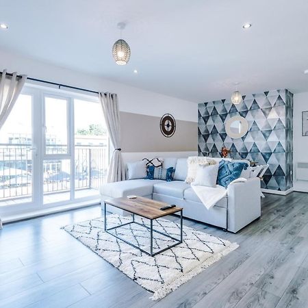 Stunning 2 Bed Apt By Greenstay Serviced Accommodation - Located In Formby Village - Perfect For Short & Long Stays - Couples, Friends & Families & Business Travellers All Welcome - Dog Friendly - 7 Экстерьер фото